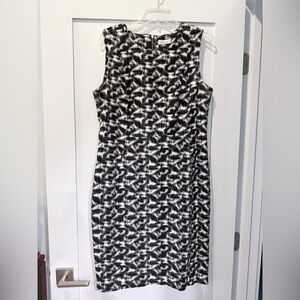 Calvin Klein Black & White Patterned Midi Sheath Dress